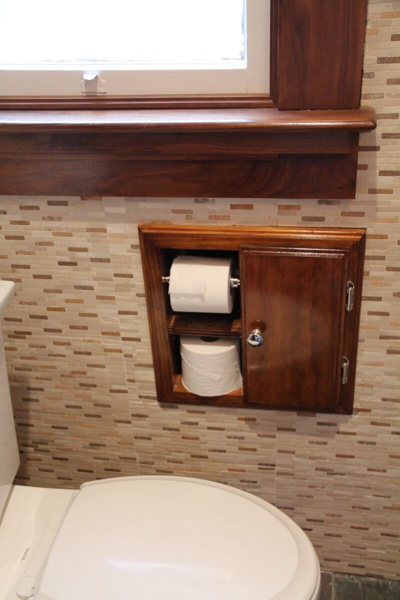 Highlands Double Toilet Paper Holder with Storage Cubby